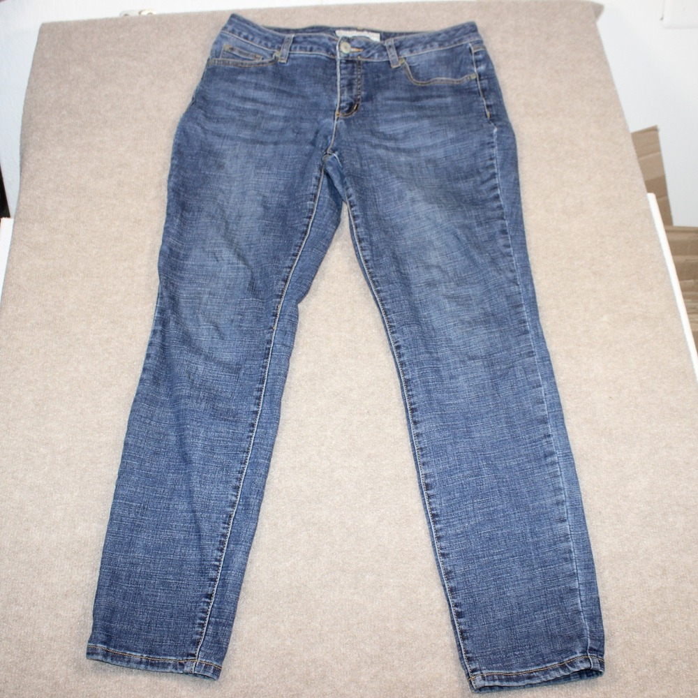 EST. 1946 Denim Women Blue Jeans Size 10 Medium Wash Slim Straight Leg